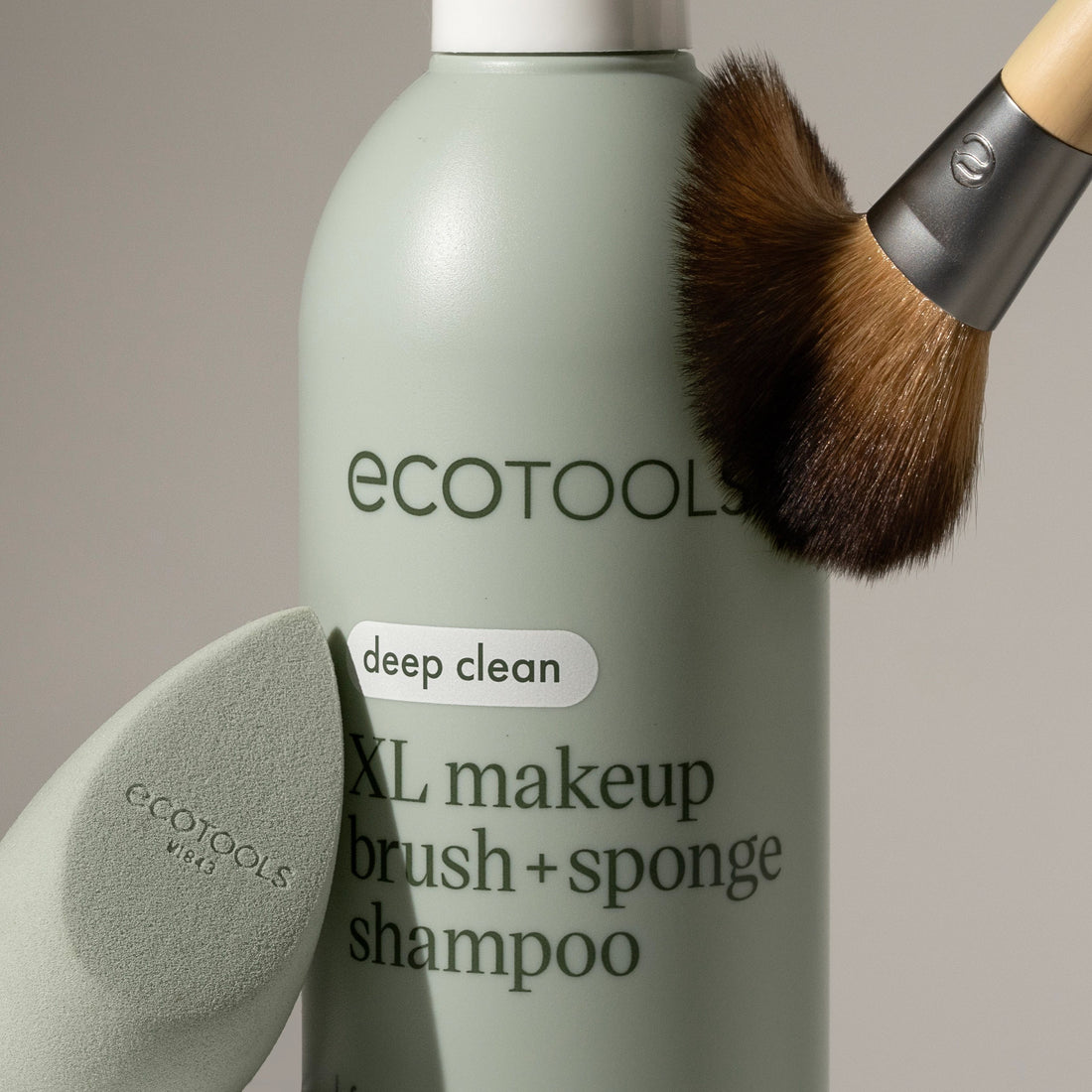 XL Makeup Brush + Sponge Shampoo