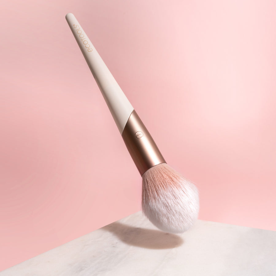 Luxe Exquisite Plush Powder Brush